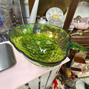Green Iridescent Fruit Bowl with Grape Design